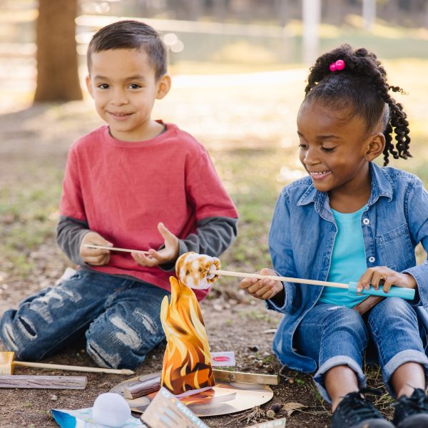 Let's Explore Campfire S'Mores Play Set - Image 10