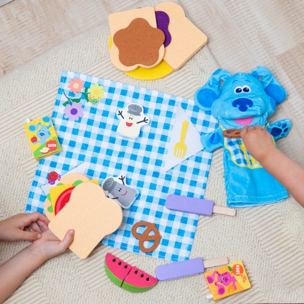 Blue's Clues & You! Share with Blue Picnic Play Set - Image 9